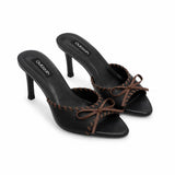 COQUETTE HEELS IN BLACK & BROWN