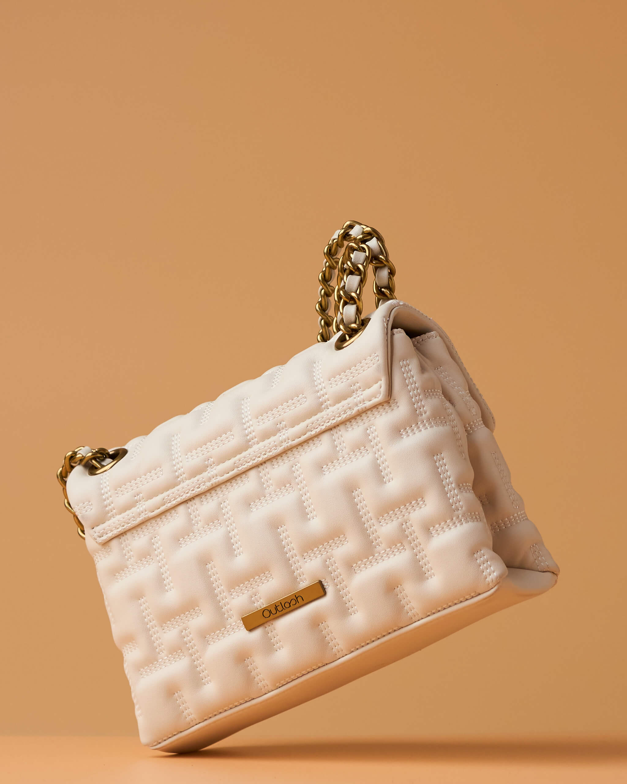 ZOYA FLAP BAG IN WHITE (SMALL)