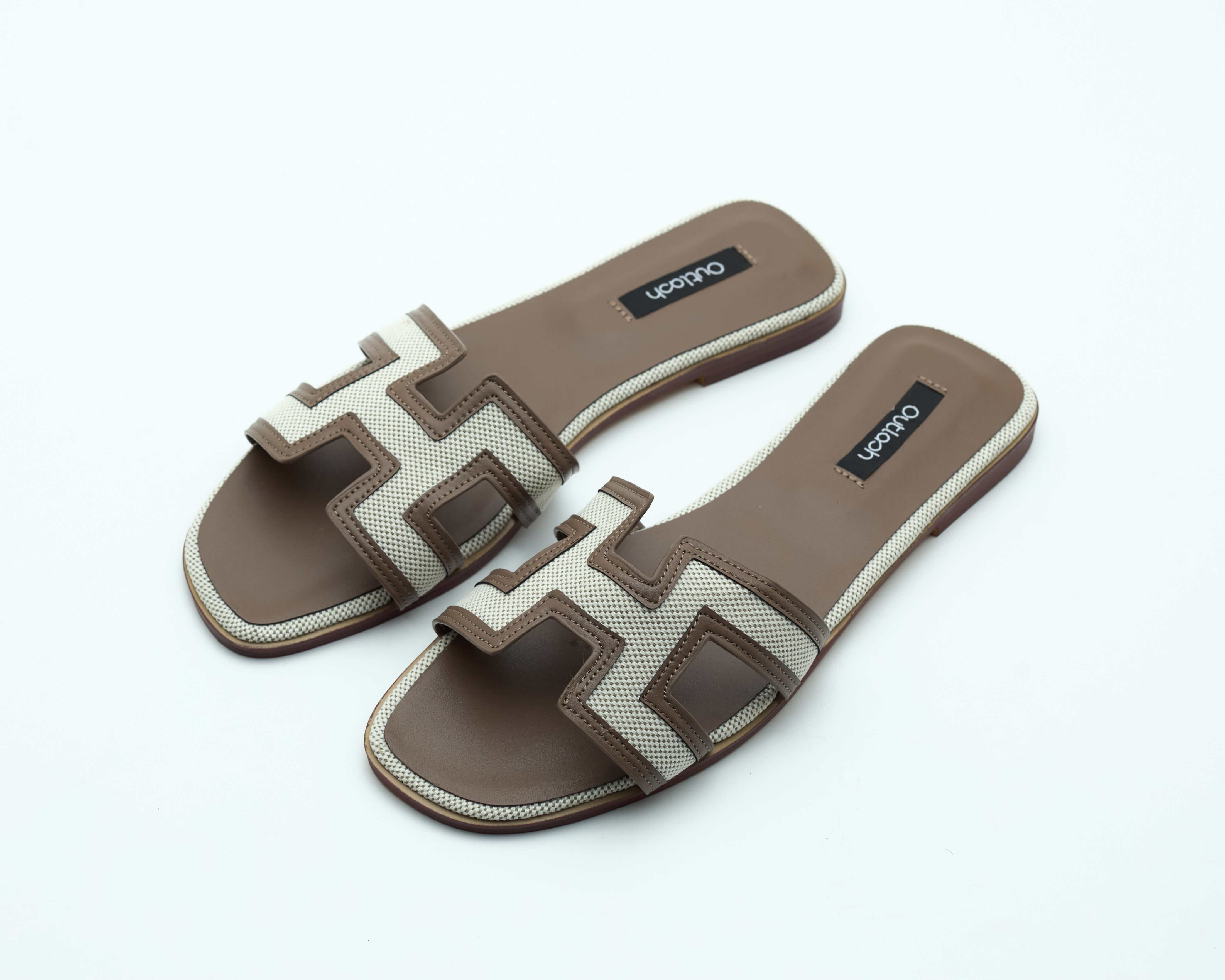 ASTRA SLIDES IN GREY