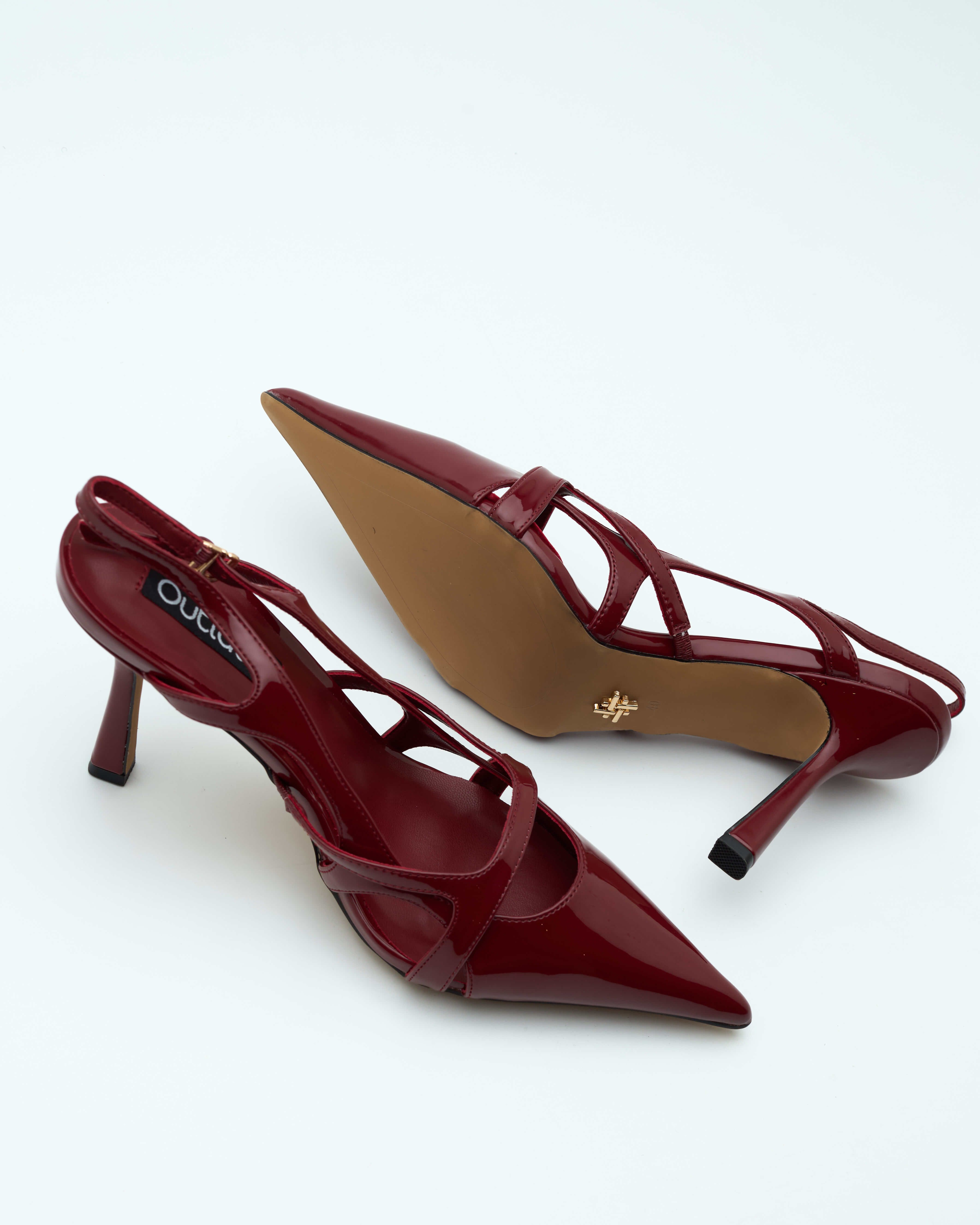 ETHEREAL HEELS IN CHERRY