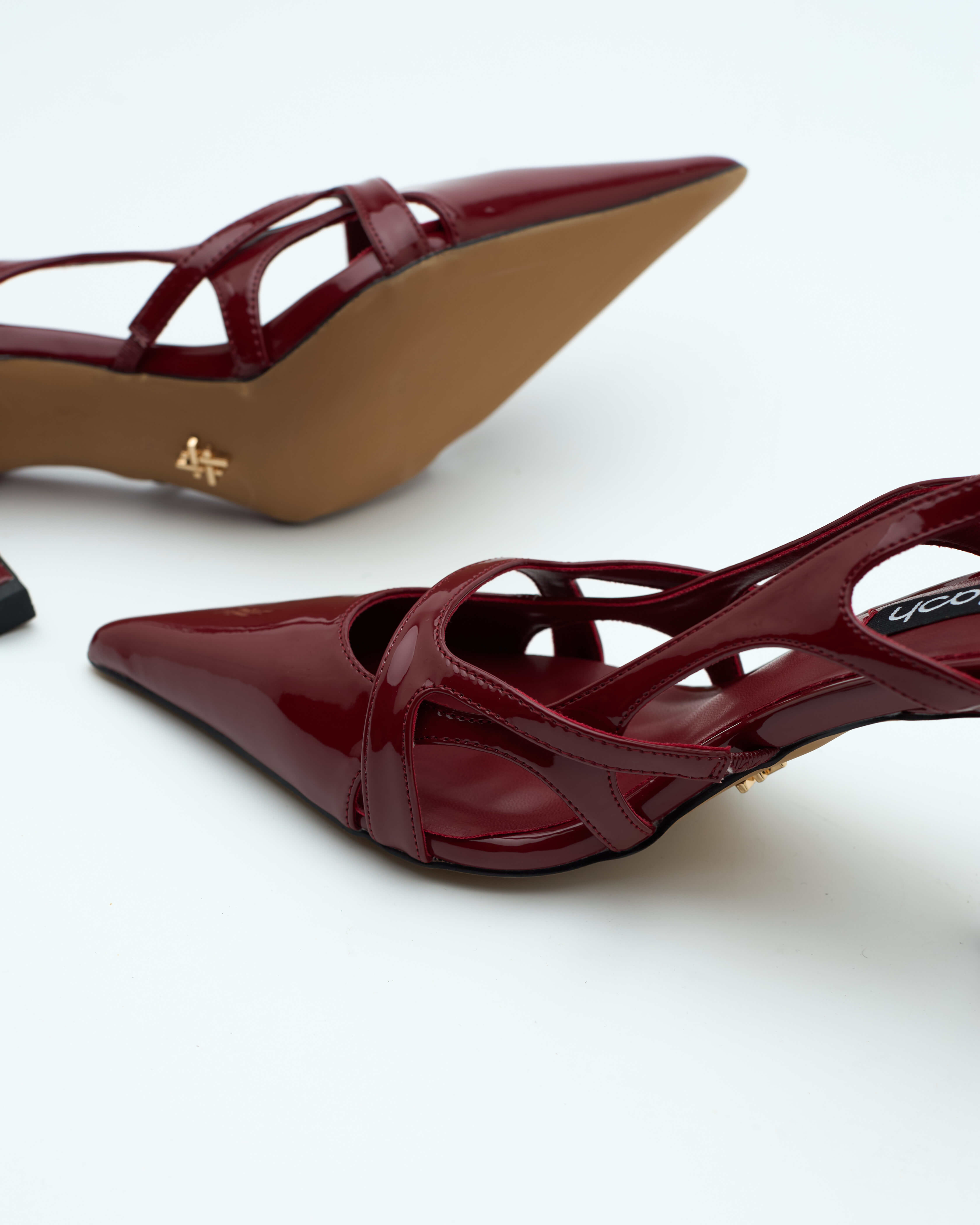 ETHEREAL HEELS IN CHERRY